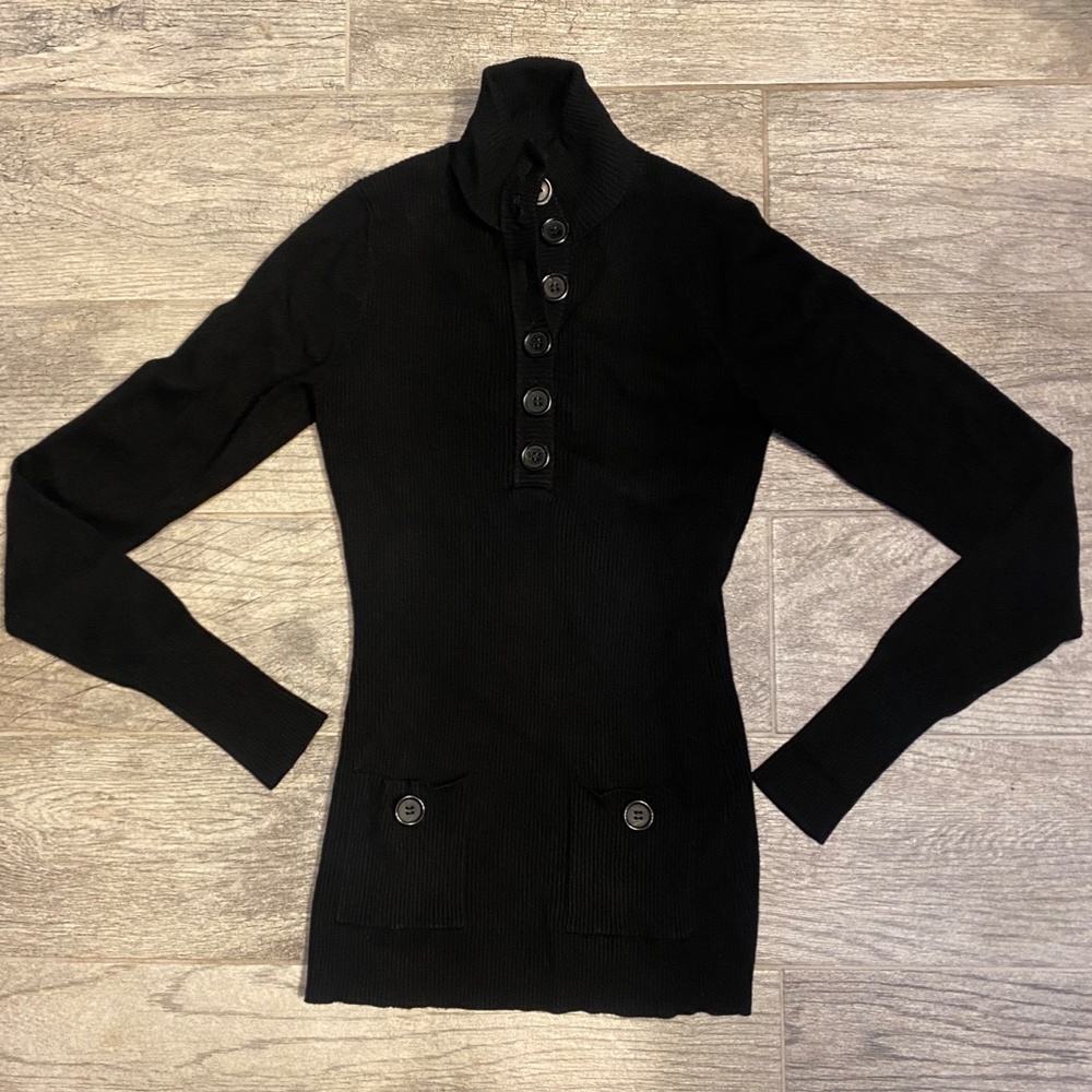 PattyBoutik Black Button Sweater - Small